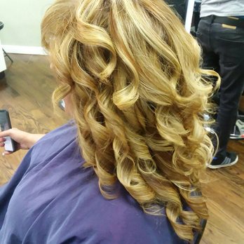 Main Attraction Hair Studio - Fabulous hair job! - Hair Salons Near Me - Brooklyn, New York Main Attraction Hair Studio - Fabulous hair job! - Hair Salons Near Me - Brooklyn, New York