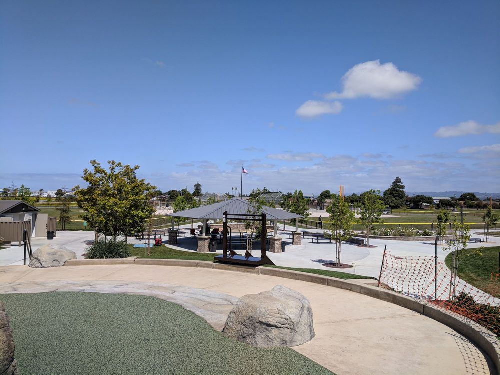 SAN LORENZO COMMUNITY CENTER PARK 93 Photos & 54 Reviews Parks