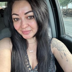 Splash Skincare - Love how my face looks after facial!