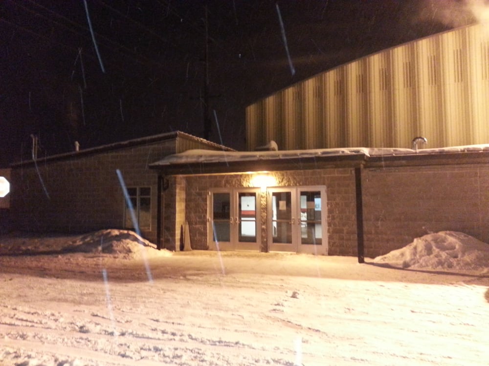 BUD KING ICE ARENA Updated October 2024 670 E Front St, Winona