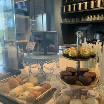 Chilly Bubbles And Co Cafe - Little desserts! You can ask for a gift box too!! - Bubble Tea Near Me - Maitland, Florida Chilly Bubbles And Co Cafe - Little desserts! You can ask for a gift box too!! - Bubble Tea Near Me - Maitland, Florida