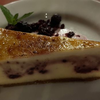 Mazzi's - Italian Near Me - Eugene, Oregon