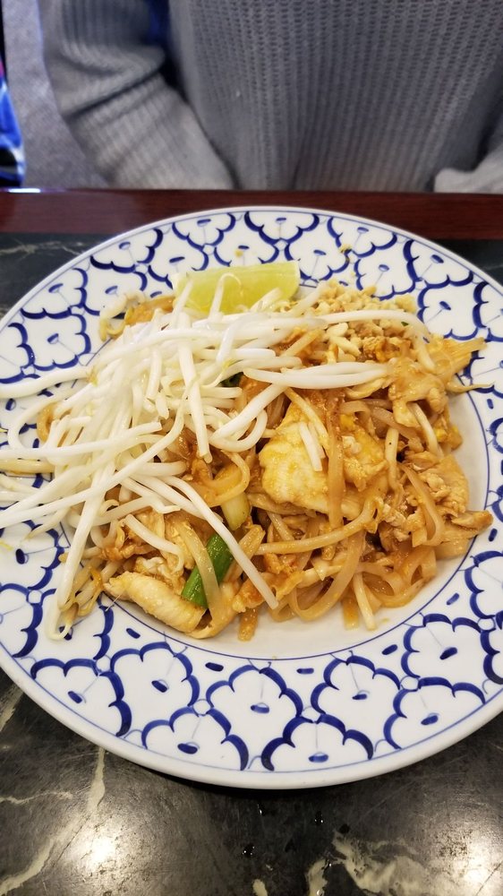 THAI COUNTRY RESTAURANT 54 Photos & 124 Reviews Thai 707 NE 3rd