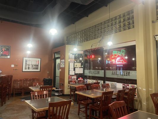 Mezza Luna Pizzeria by null