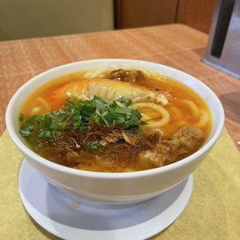 Hoa Binh Restaurant - 1A. Bánh Canh Đặc Biệt (TikTok: @justandyvu) - Vietnamese Near Me - Garden Grove, California