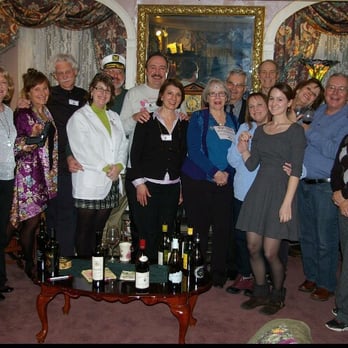 Inn Victoria - Murder mystery fun! - Hotels Near Me - Chester, Vermont Inn Victoria - Murder mystery fun! - Hotels Near Me - Chester, Vermont
