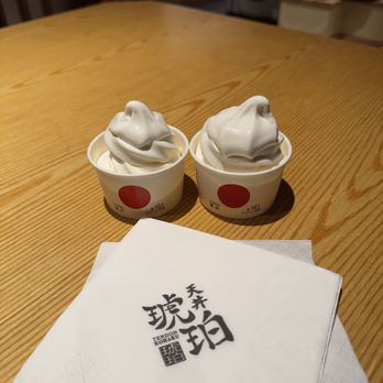 Tendon Kohaku - Vanilla soft serve - Japanese Near Me - Bellevue, Washington