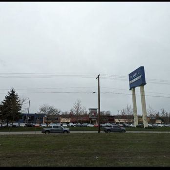 Seattle Premium Outlets - Shopping Centers Near Me - Tulalip, Washington Seattle Premium Outlets - Shopping Centers Near Me - Tulalip, Washington