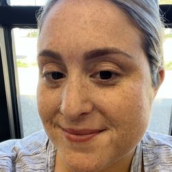 Soi Brow Threading Salon - Eyebrow threading