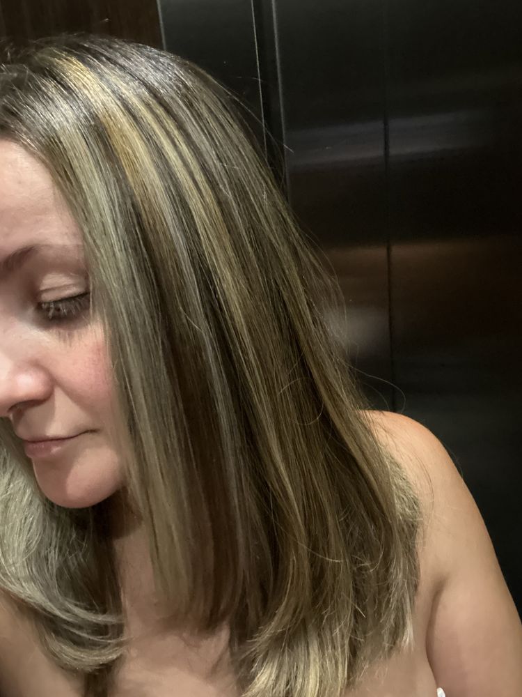 Jana Rago Studios Logo