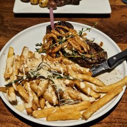 Black Label Tavern - Steak frites