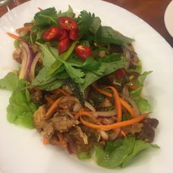 Yum Sab Restaurant - Crispy pork belly salad