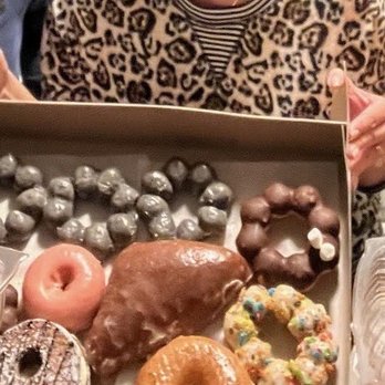 Friendly Donuts - Our doughnut spoils - Donuts Near Me - Orange, California Friendly Donuts - Our doughnut spoils - Donuts Near Me - Orange, California