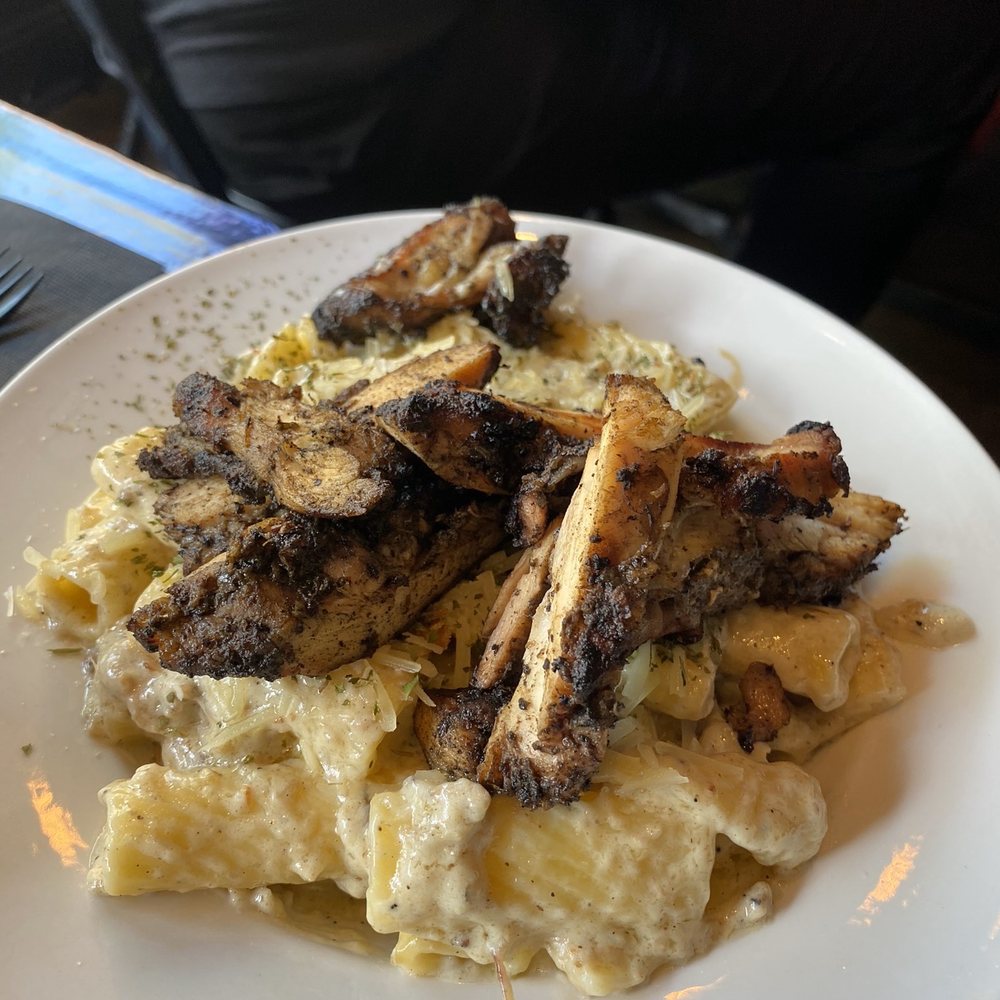 Phlavz - Jerk Alfredo - Sports Bars Near Me - Chicago, Illinois Phlavz - Jerk Alfredo - Sports Bars Near Me - Chicago, Illinois