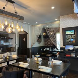Gabagool Wine Bar - Inside