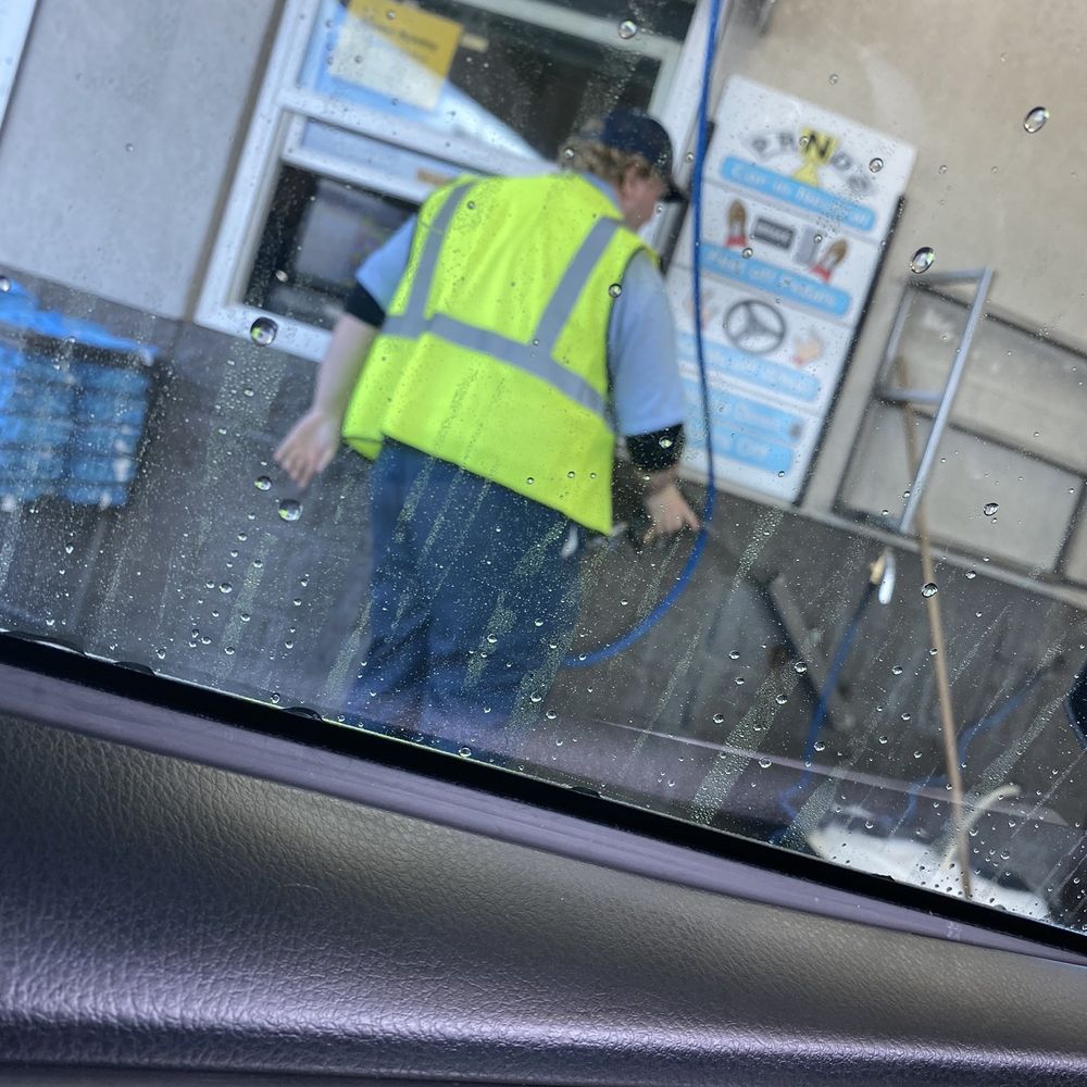 Fast Track - Bad Customer service - Car Wash Near Me - Modesto, California Fast Track - Bad Customer service - Car Wash Near Me - Modesto, California