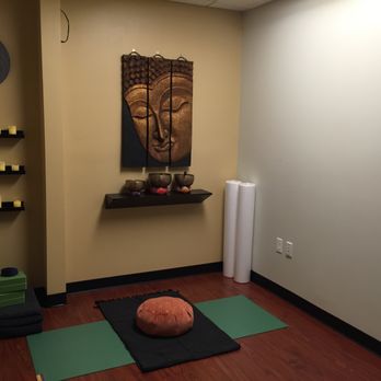 ALIGN360 - Yoga /functional fitness room - Massage Therapy Near Me - Issaquah, Washington ALIGN360 - Yoga /functional fitness room - Massage Therapy Near Me - Issaquah, Washington