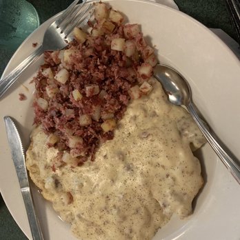 Metro Diner - Hash brown and biscuits. - American Near Me - Chesapeake, Virginia Metro Diner - Hash brown and biscuits. - American Near Me - Chesapeake, Virginia