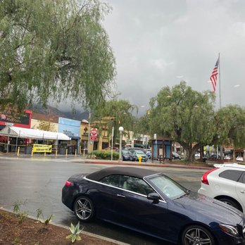Syndicate - Outdoor views - Bakeries Near Me - Sierra Madre, California