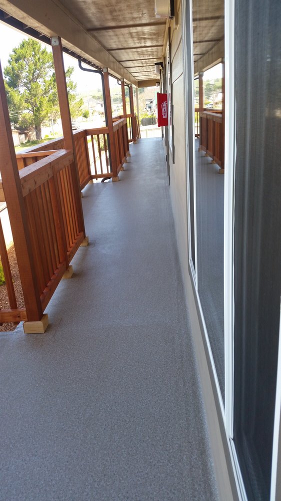 Slide of Think Alves