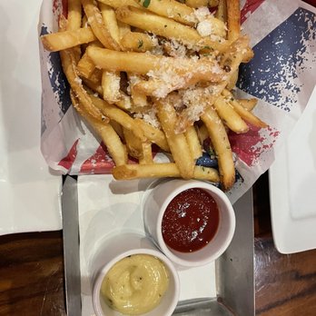 Gordon Ramsay Burger Las Vegas - Truffle fries - Burgers Near Me - Las Vegas, Nevada