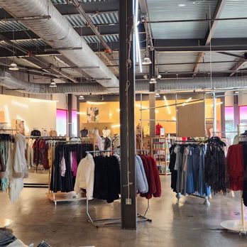 Urban Outfitters - Home Decor Near Me - Torrance, California