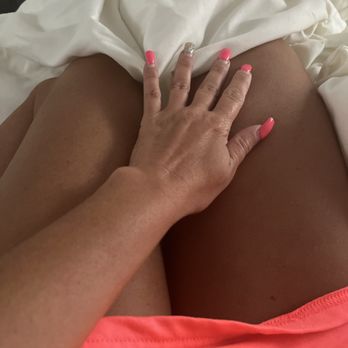 Desired Glow - Shades Darker after one use - Spray Tanning Near Me - Elmhurst, Illinois