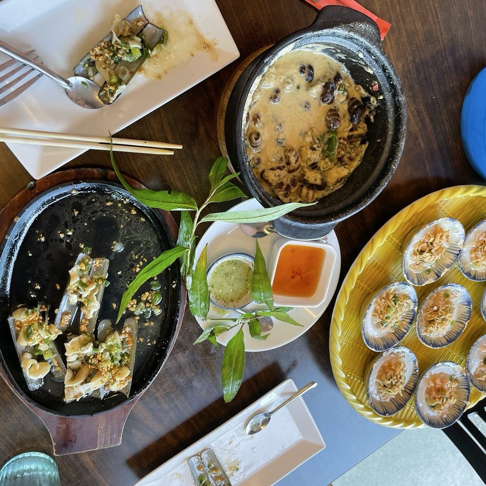 Bun & Oc Everett - Vietnamese Near Me - Everett, Washington