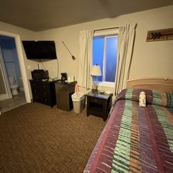 Condon Motel - The room