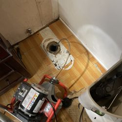 Silent plumbing - Commercial water closet (bathroom toilet) snake job