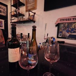 Sidewalk Bottle Shop - WINE TASTING