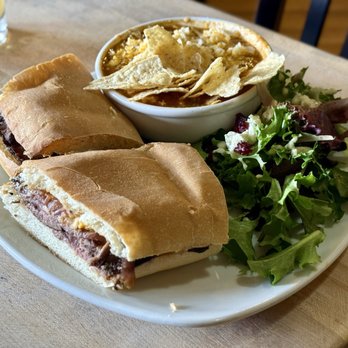 Süp - Char-Grilled Steak Baguette and Chicken Tortilla - Cup - Sandwiches Near Me - Reno, Nevada