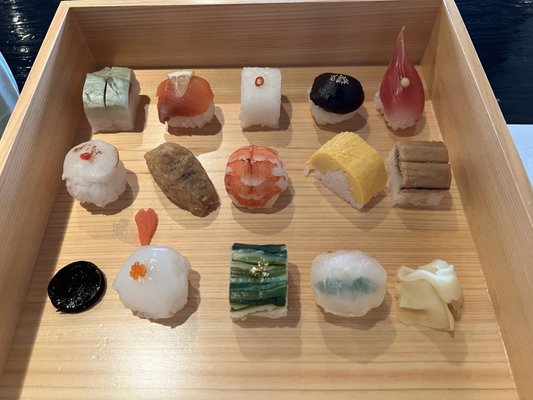 Gion Mametora by null