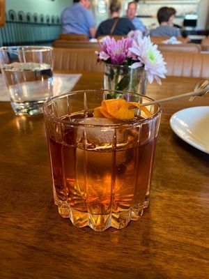 Freda's Fine Food & Drink by null