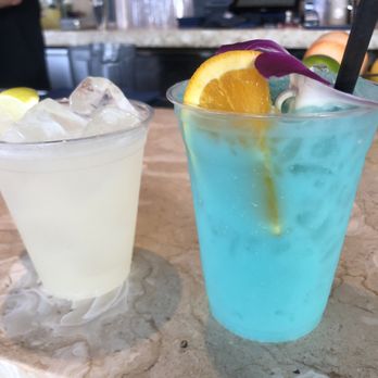 Bumbye Beach Bar - Cocktail Bars Near Me - Wailea, Hawaii Bumbye Beach Bar - Cocktail Bars Near Me - Wailea, Hawaii