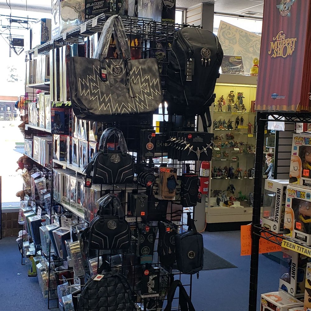Alien Entertainment - Toy Stores Near Me - Lombard, Illinois