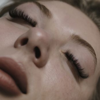 Lashury - Wispy Style - Eyelash Service Near Me - Newport Beach, California Lashury - Wispy Style - Eyelash Service Near Me - Newport Beach, California