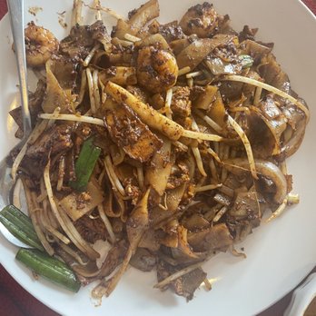 Uncle Chin's Kitchen - Malaysian Stir Fry Flat Noodles Char Kuey Teow (seafood) - Malaysian Near Me - Katy, Texas Uncle Chin's Kitchen - Malaysian Stir Fry Flat Noodles Char Kuey Teow (seafood) - Malaysian Near Me - Katy, Texas