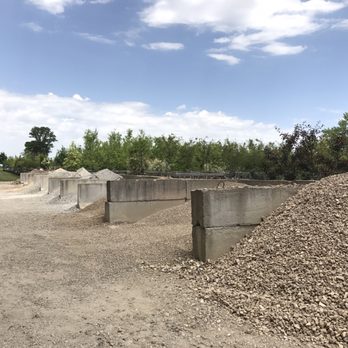 Chalupsky Landscaping & Nursery - Gravel - Nurseries & Gardening Near Me - Swisher, Iowa Chalupsky Landscaping & Nursery - Gravel - Nurseries & Gardening Near Me - Swisher, Iowa
