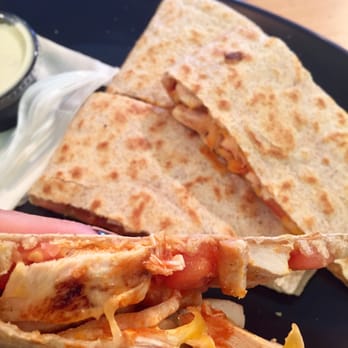 Hansel 'n Griddle - Buffalo chicken crisp with grilled chicken and whole wheat wrap - Sandwiches Near Me - New Brunswick, New Jersey Hansel 'n Griddle - Buffalo chicken crisp with grilled chicken and whole wheat wrap - Sandwiches Near Me - New Brunswick, New Jersey