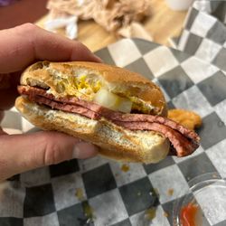Big Ed's Main Street Soda Grill - "Thick cut" bologna sandwich? No.