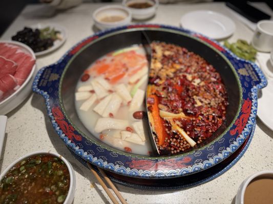 Lao Ma Tou Hot Pot 老码头火锅 by null