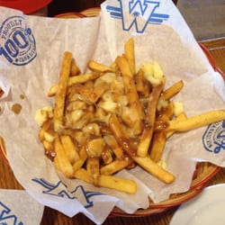 Wild Wing - Poutine