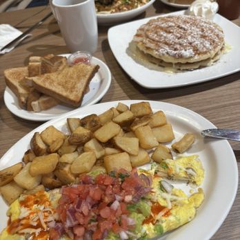 Stacked Pancake & Breakfast House - Mexican omelette - Breakfast & Brunch Near Me - Toronto, Ontario
