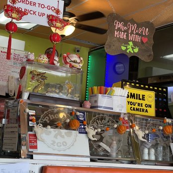 PhoMi2Go - Inside - Vietnamese Near Me - North Miami Beach, Florida PhoMi2Go - Inside - Vietnamese Near Me - North Miami Beach, Florida