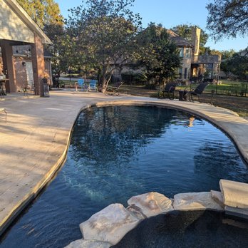 Texas Pool Services - Pool & Hot Tub Service Near Me