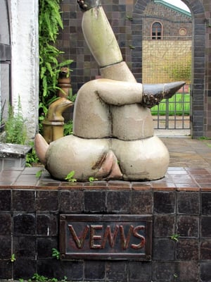 Oficina Ceramica Francisco Brennand by null