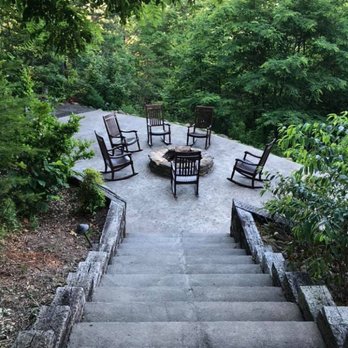 Eden Crest Vacation Rentals - Vacation Rentals Near Me - Pigeon Forge, Tennessee