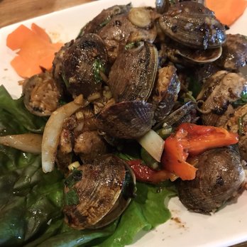 Oc Cay Dua - Clams with lemongrass marinade - Vietnamese Near Me - San Jose, California