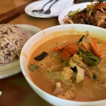 May Kaidee - E6 - Panang Curry - Thai Near Me - New York, New York